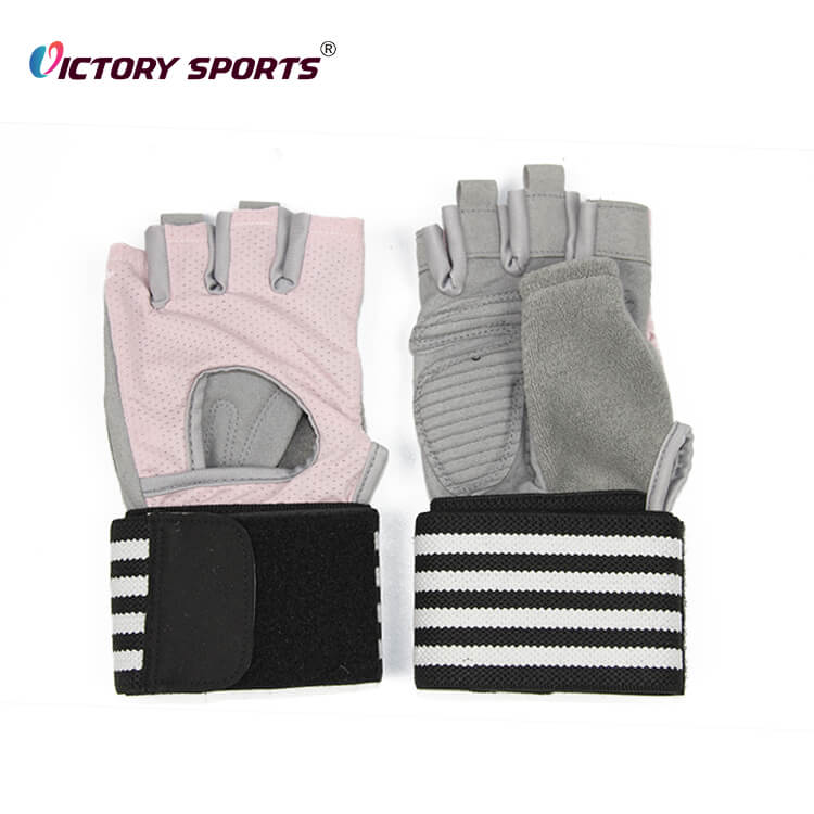 Breathable Training Gloves